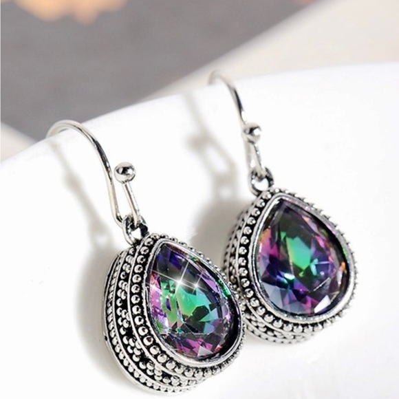 Water drop earrings with beautiful multi color zircon stone. - Picture 2 of 6